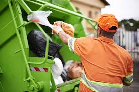  Lansing, MI Junk Removal Services Pros
